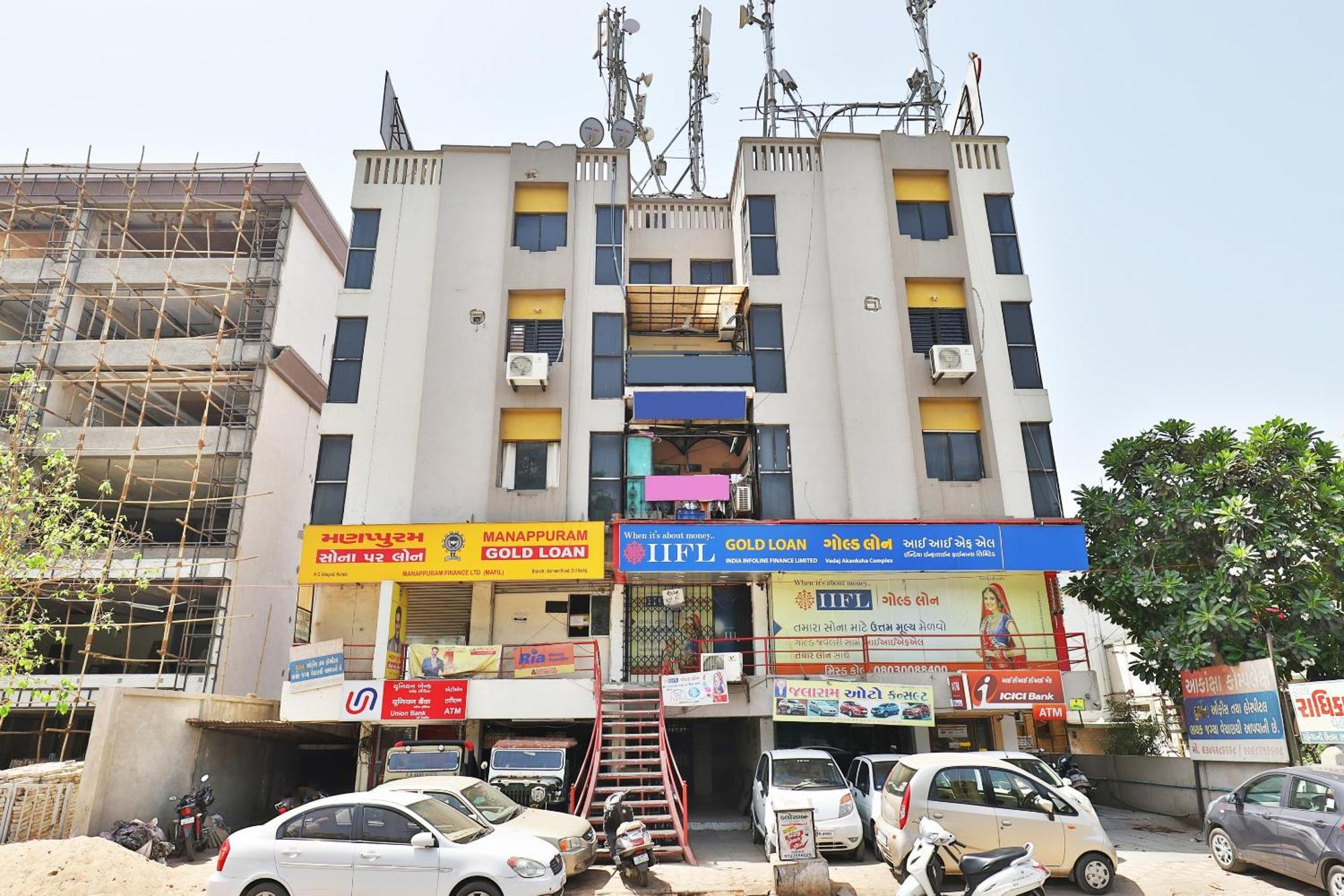 Hotel O Red Apple Ahmedabad Exterior foto